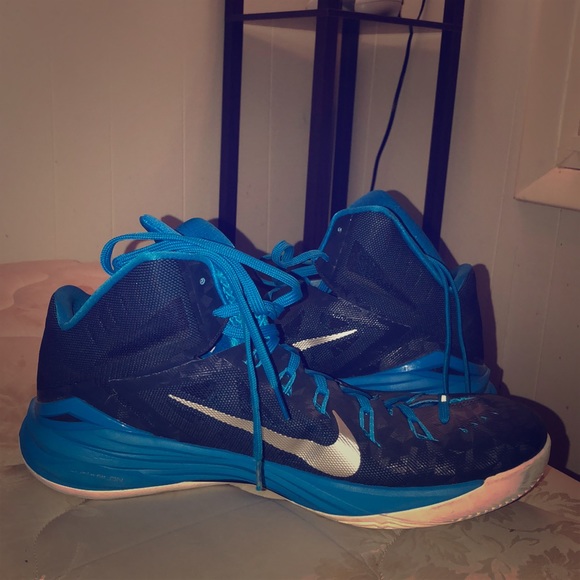 Nike Hyperdunk NEW! - Picture 1 of 1